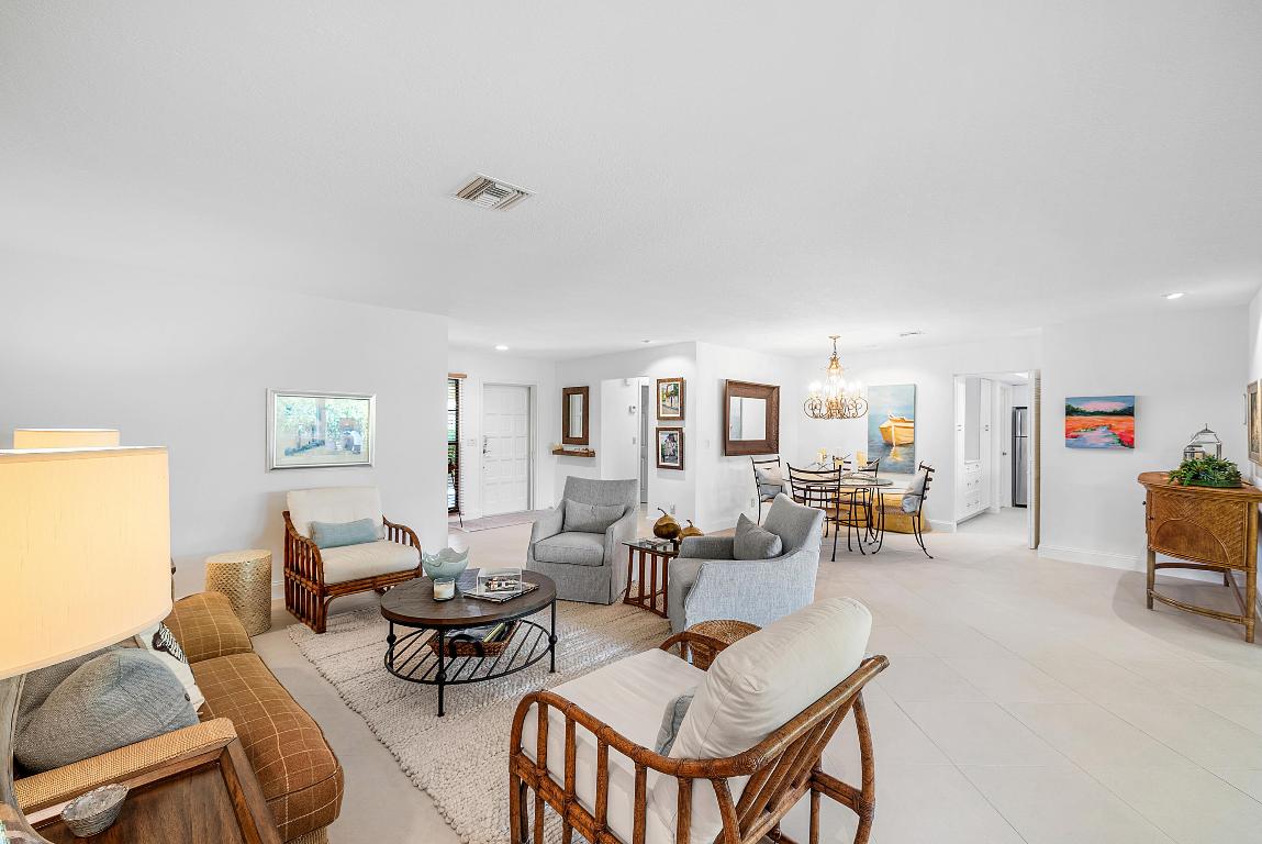 FORESTVIEW VILLAS AT ATLANTIS - Residential