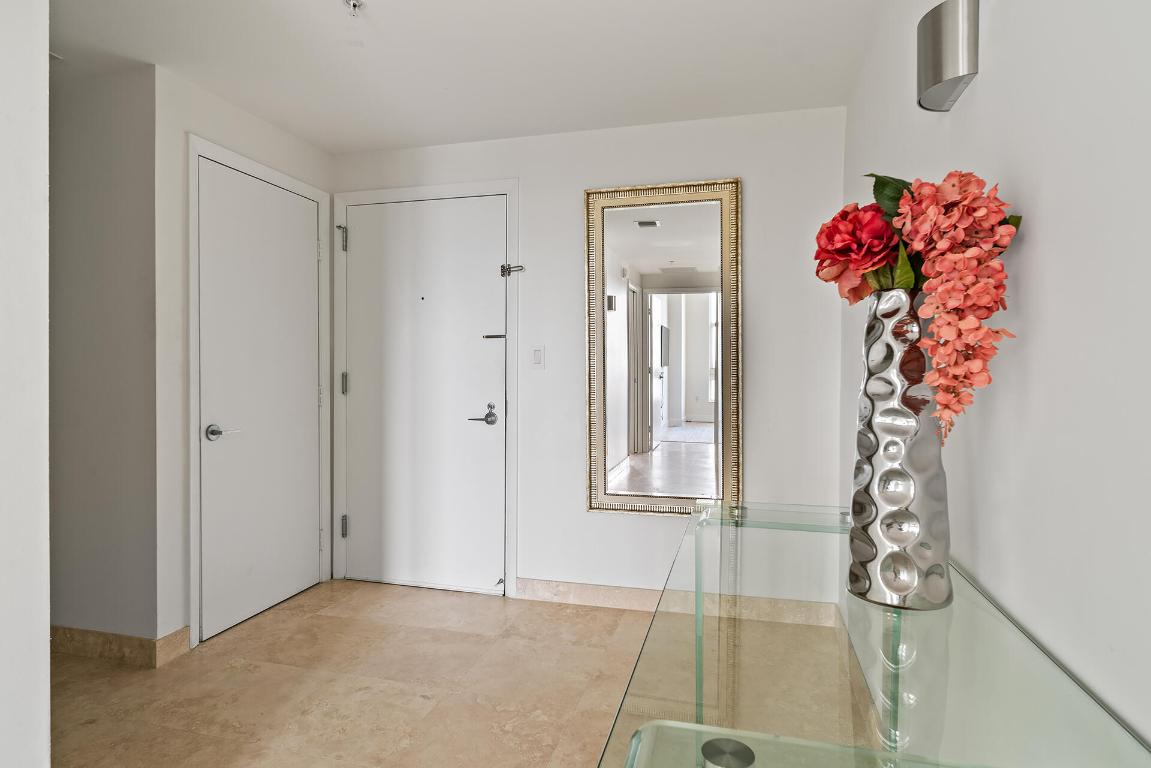 CITYPLACE SOUTH TOWER CONDO - Residential