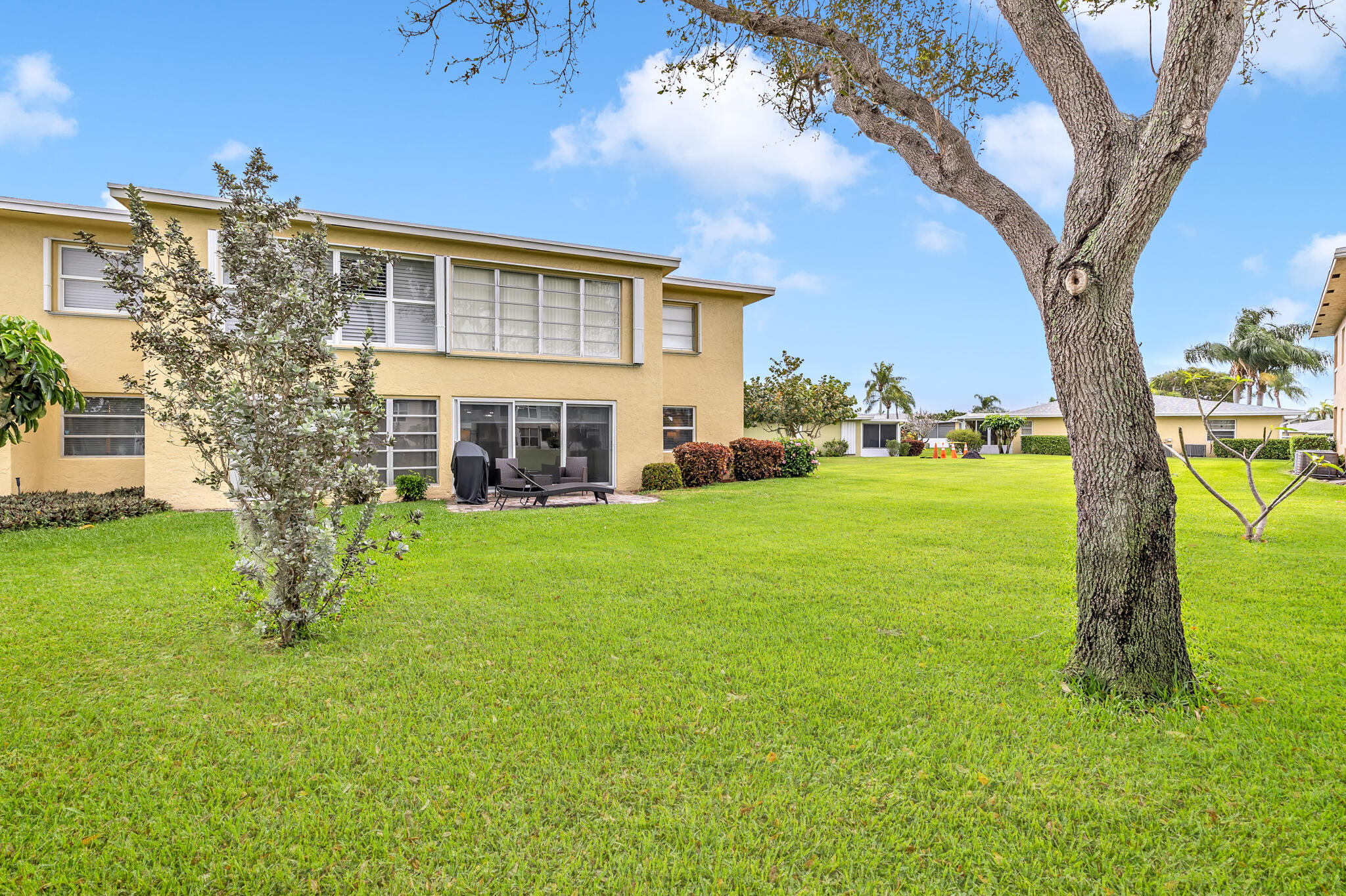 PINES OF DELRAY CONDO - Residential