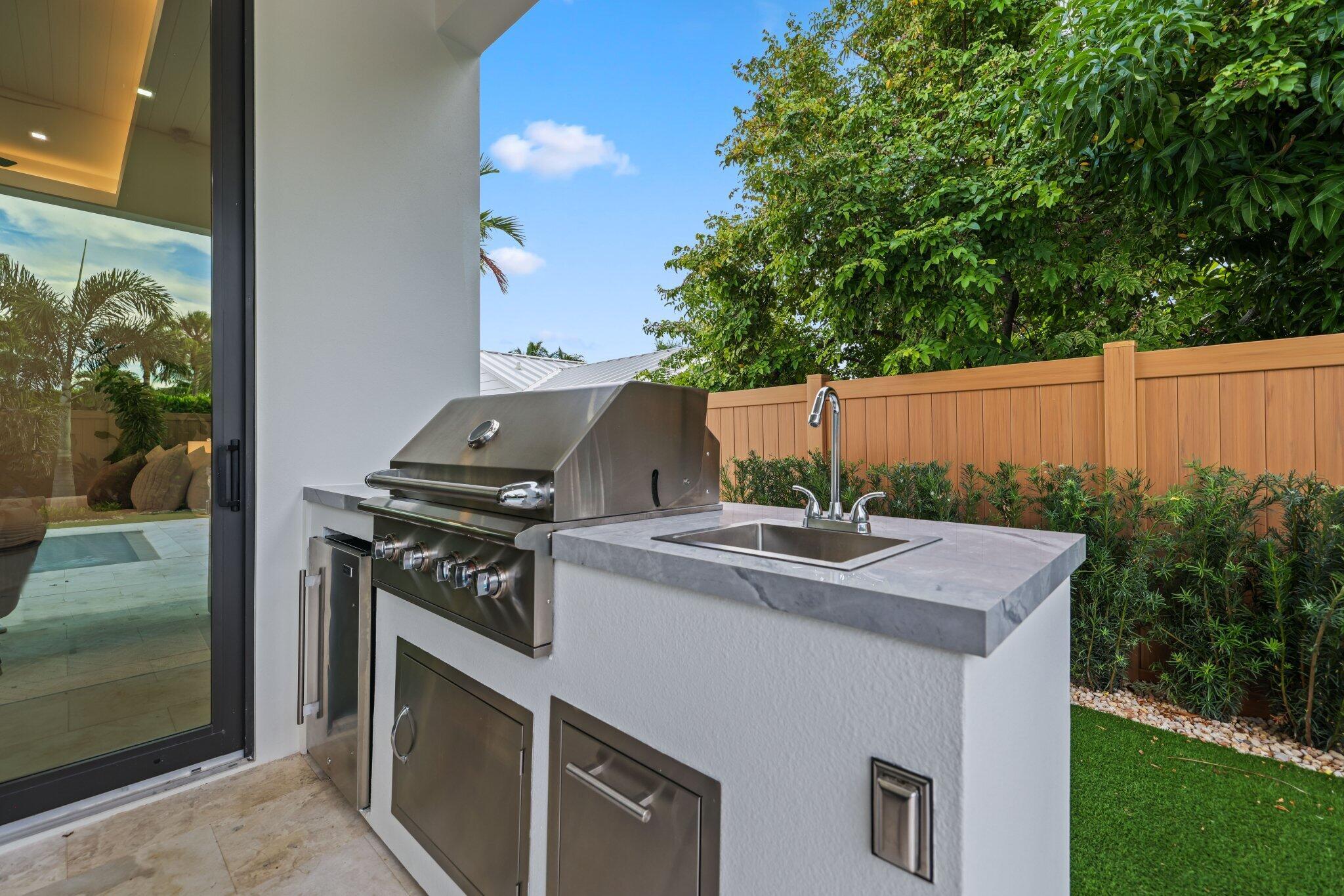 PALM BEACH SHORES - Residential