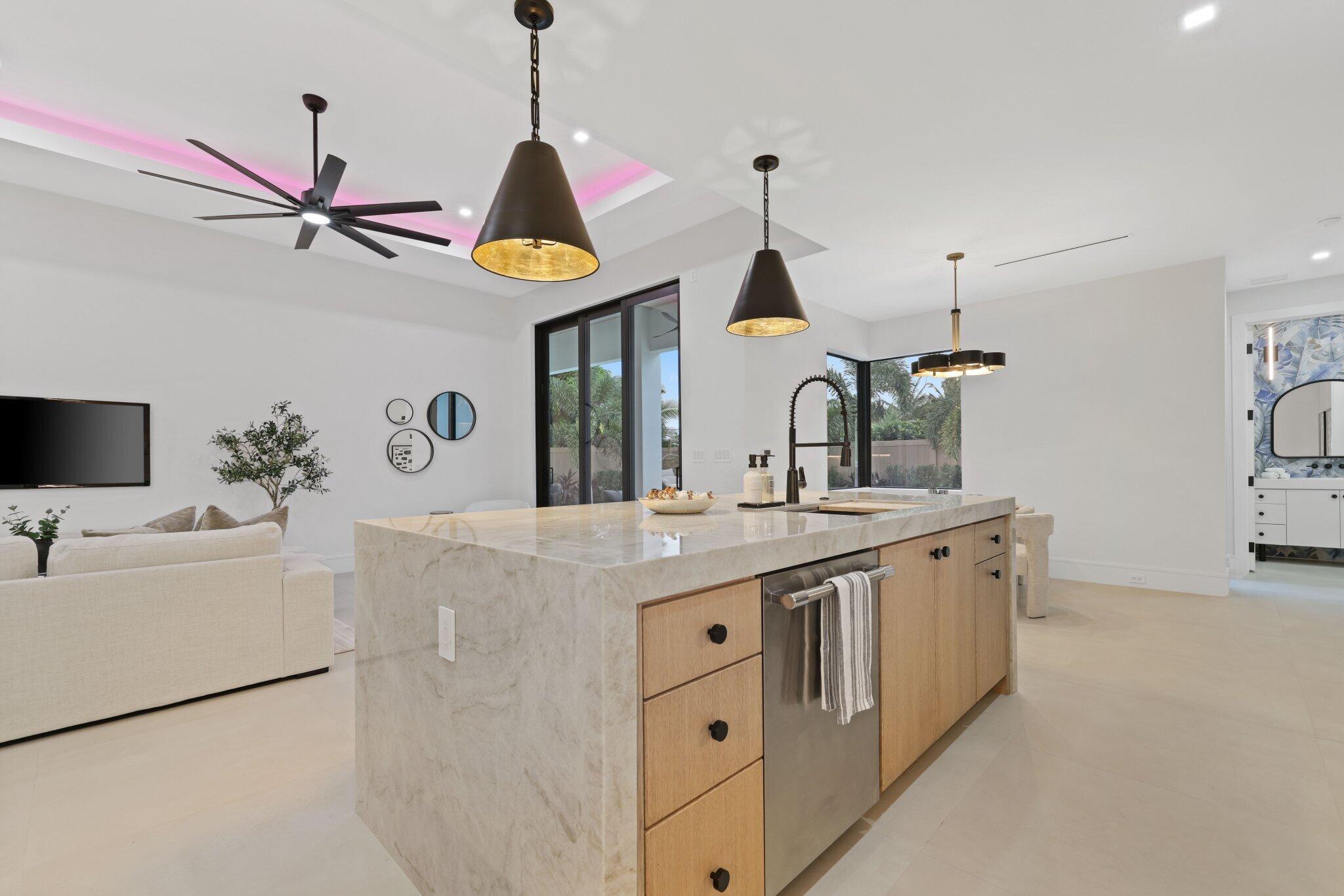 PALM BEACH SHORES - Residential