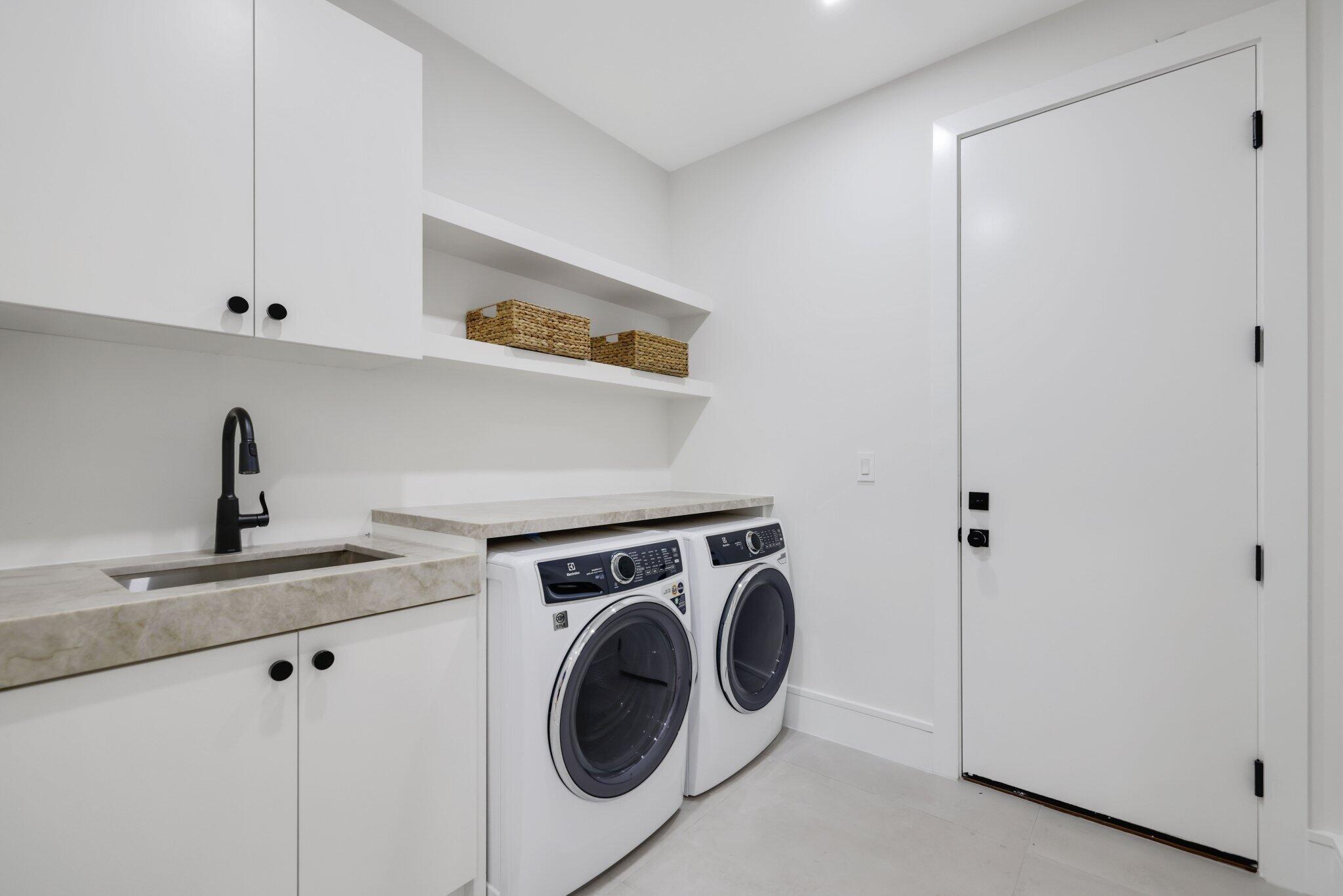 PALM BEACH SHORES - Residential