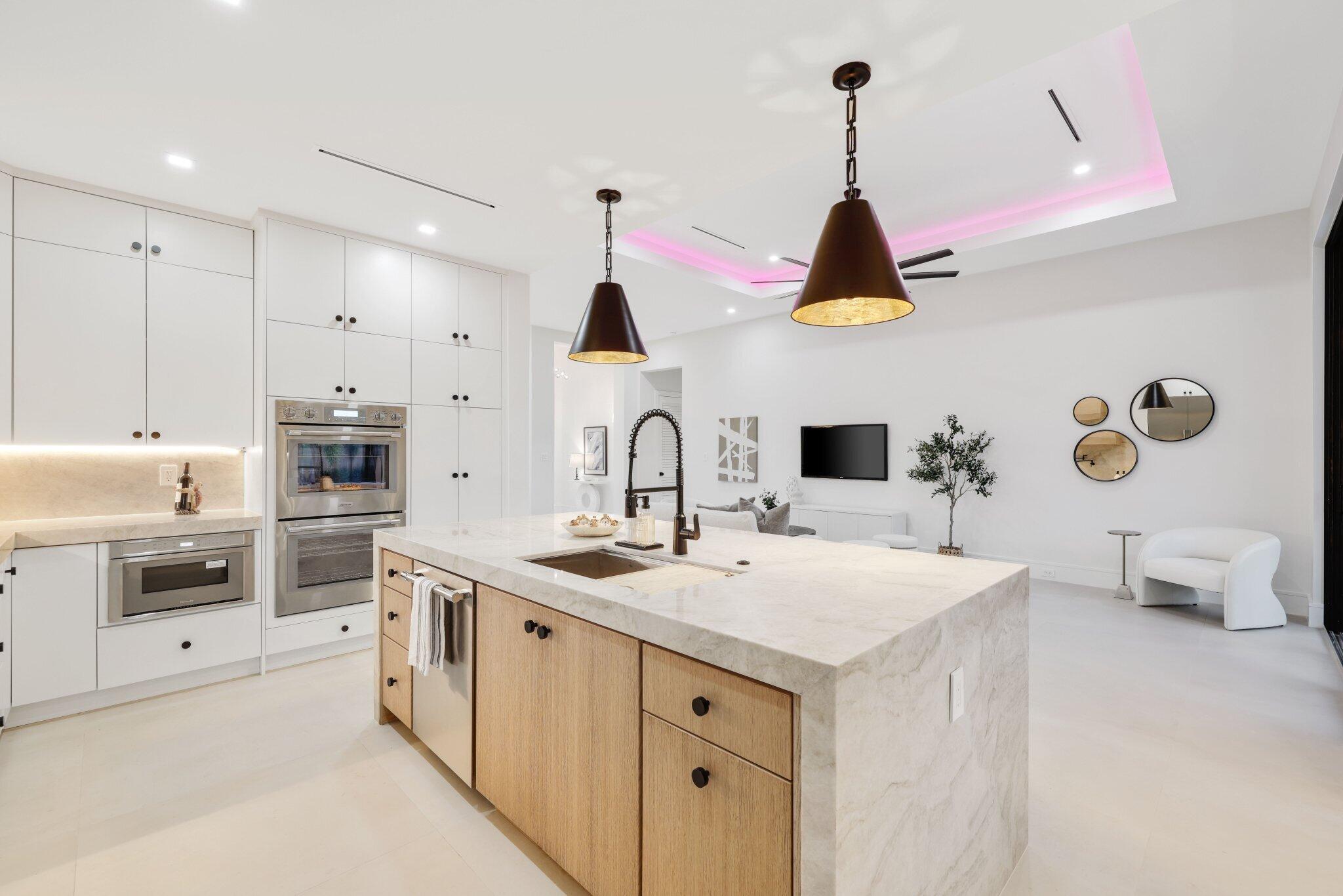 PALM BEACH SHORES - Residential