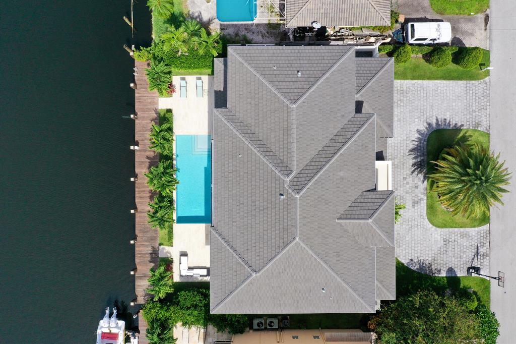 VENETIAN ISLES 1ST SEC - Residential