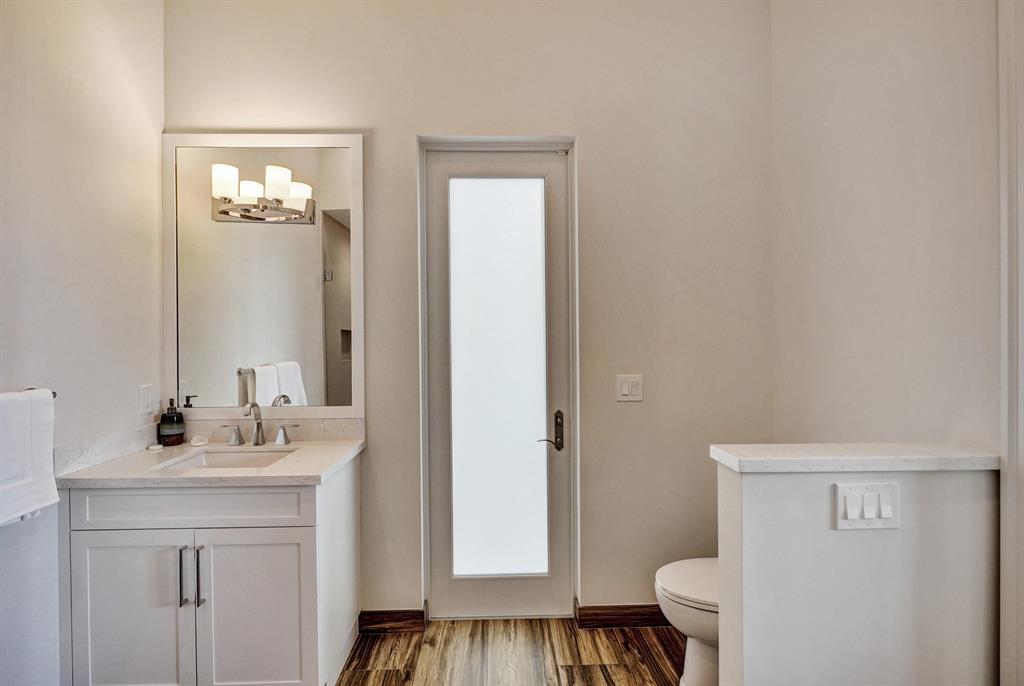 VENETIAN ISLES 1ST SEC - Residential