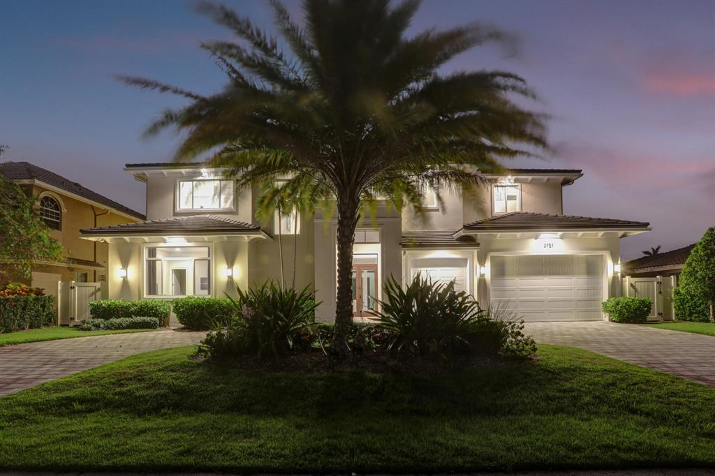 VENETIAN ISLES 1ST SEC - Residential