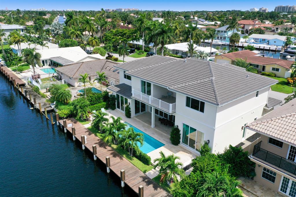 VENETIAN ISLES 1ST SEC - Residential