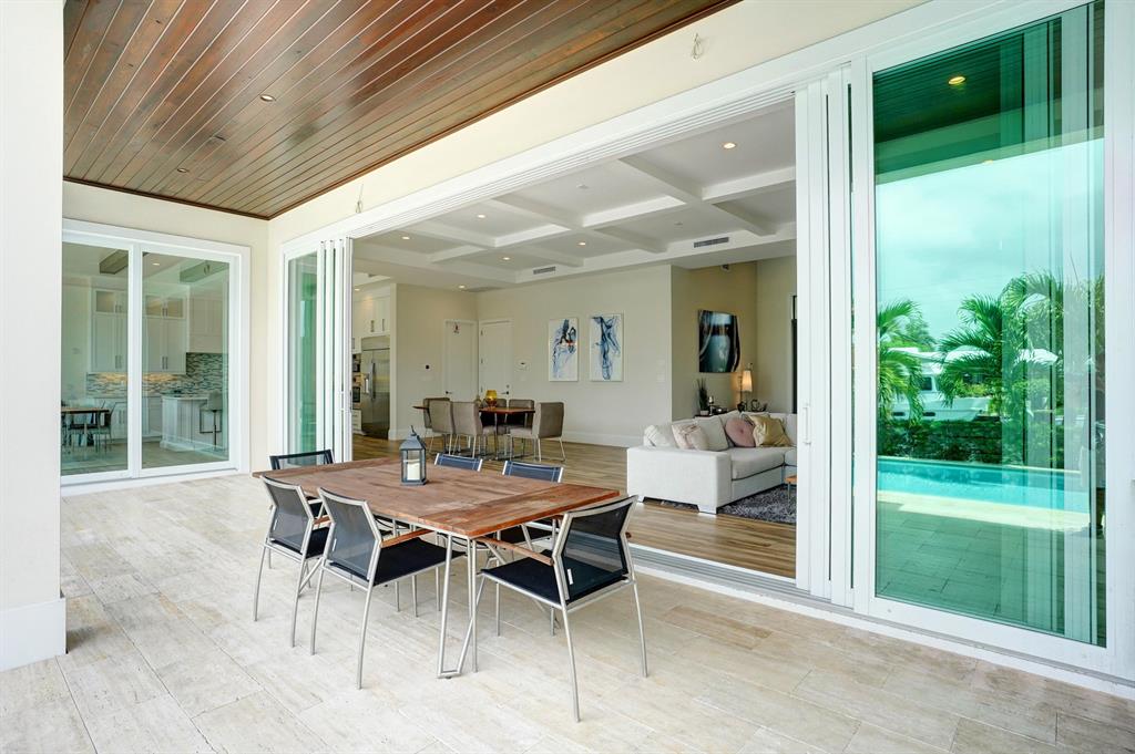 VENETIAN ISLES 1ST SEC - Residential