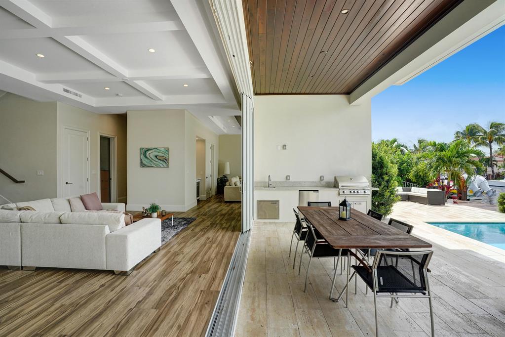 VENETIAN ISLES 1ST SEC - Residential