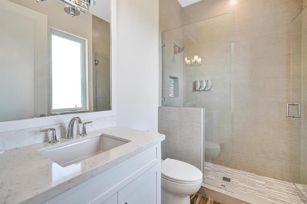 VENETIAN ISLES 1ST SEC - Residential