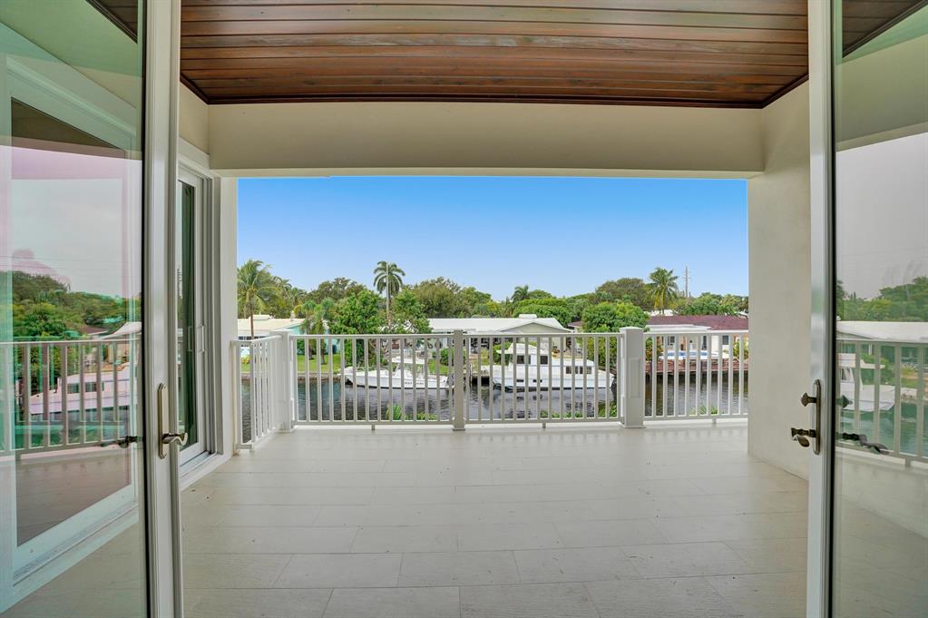 VENETIAN ISLES 1ST SEC - Residential