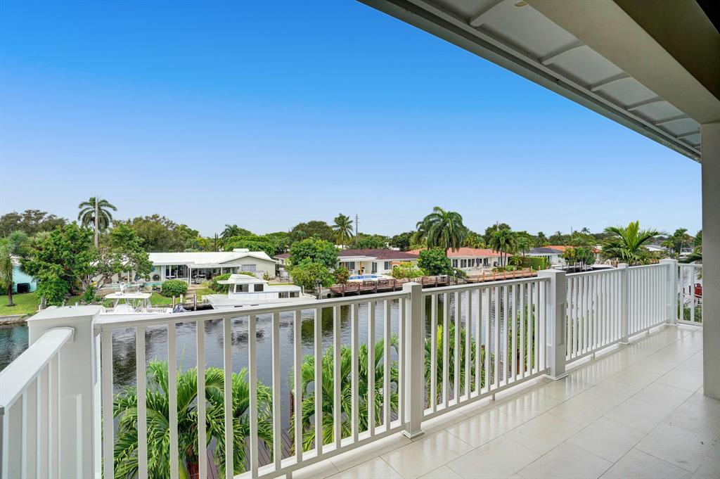 VENETIAN ISLES 1ST SEC - Residential