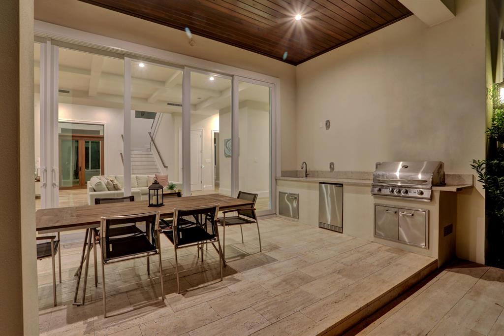 VENETIAN ISLES 1ST SEC - Residential