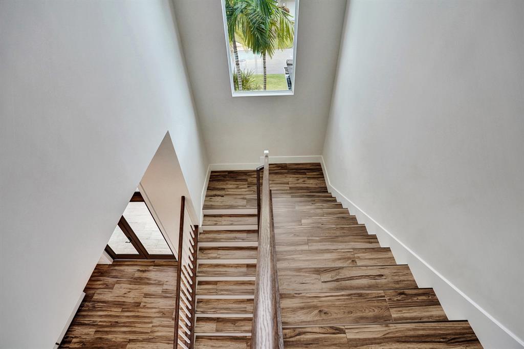 VENETIAN ISLES 1ST SEC - Residential