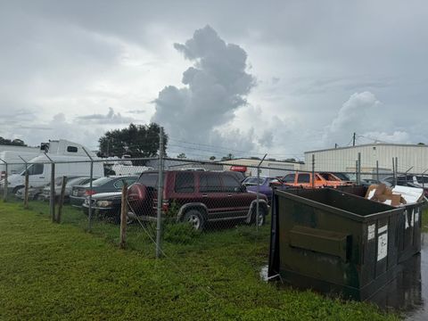 E Edgewood Dr Lakeland FL 33803