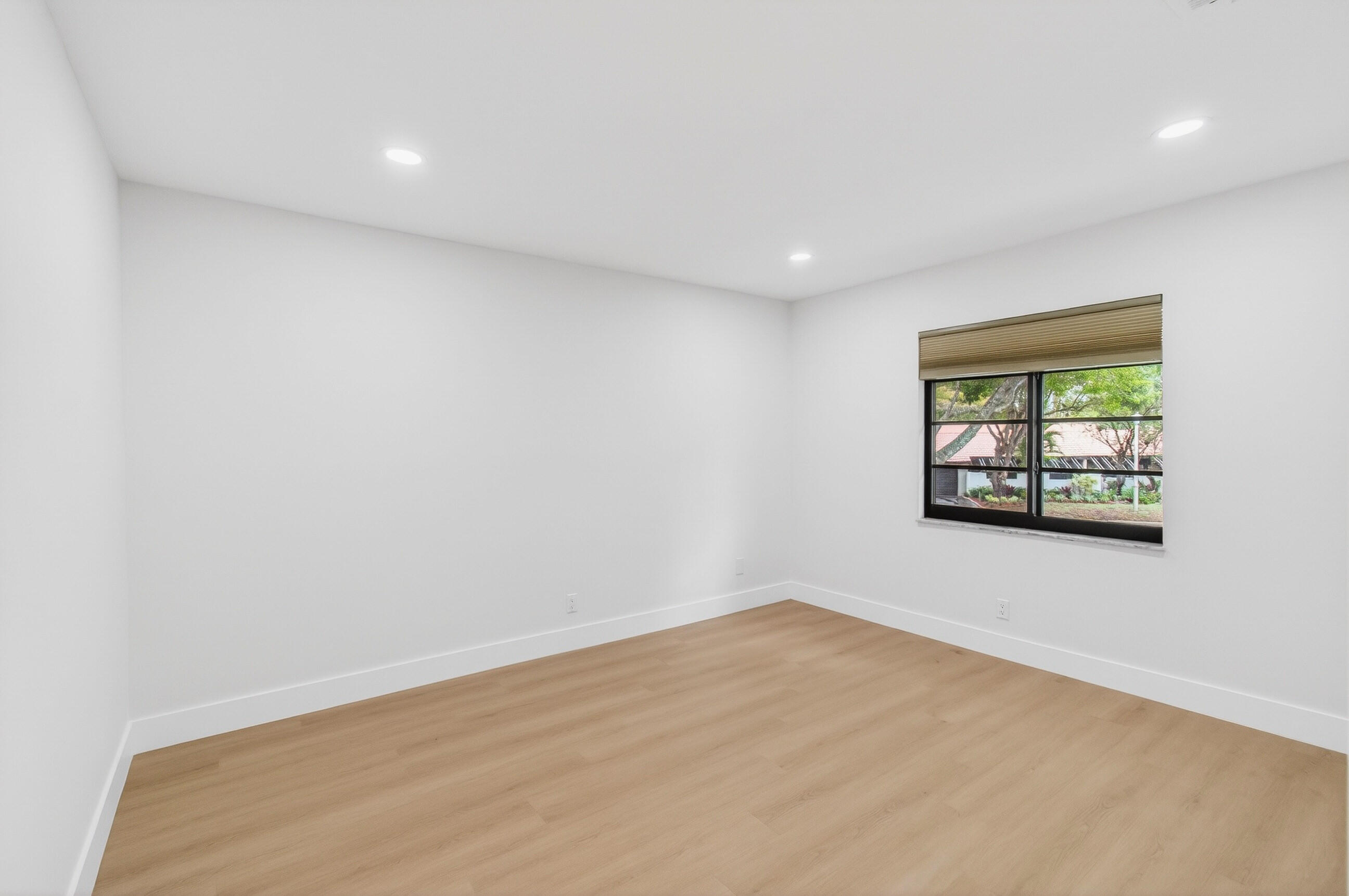 PALMS OF BOCA LAGO CONDO - Residential