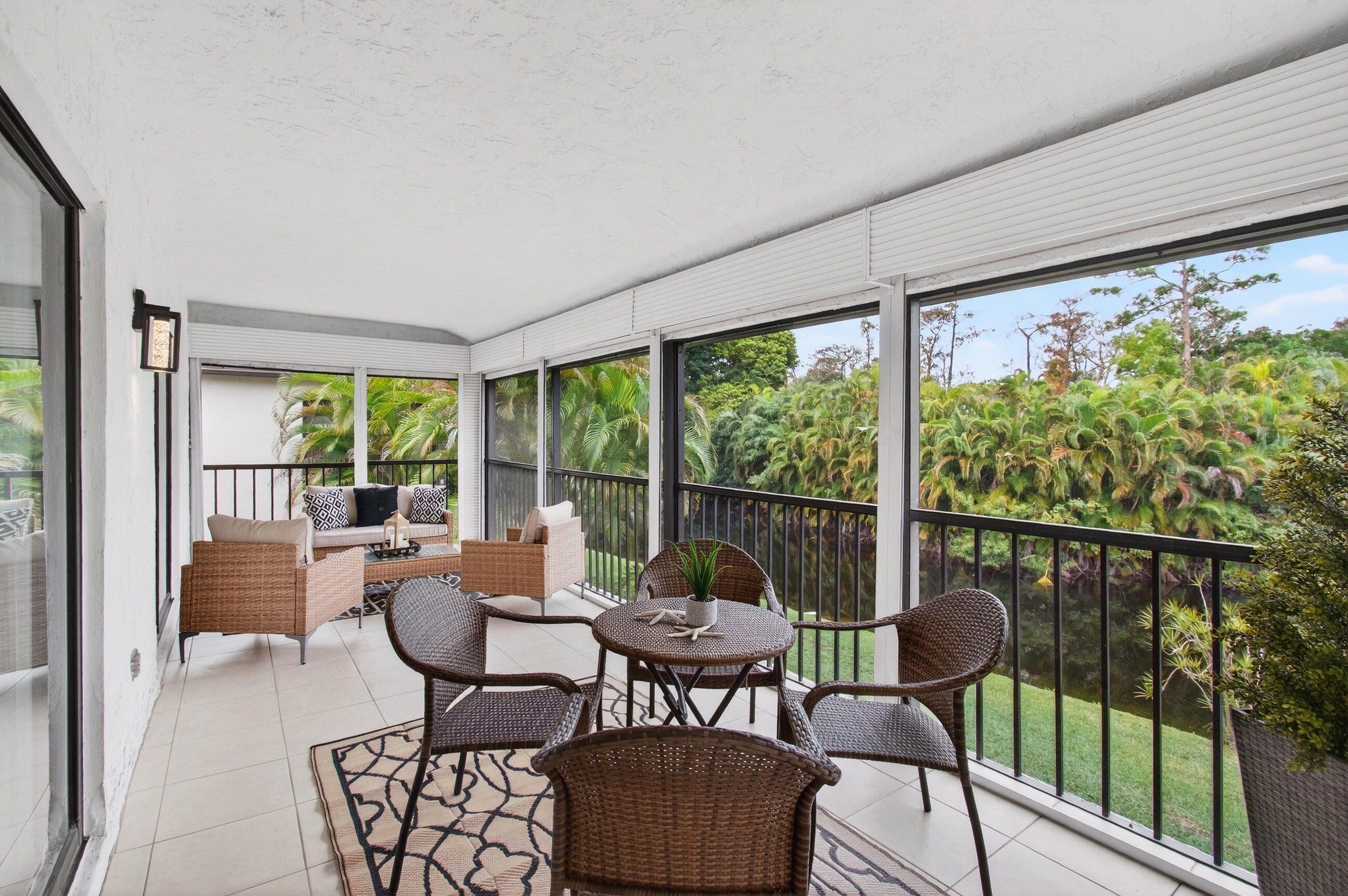 PALMS OF BOCA LAGO CONDO - Residential