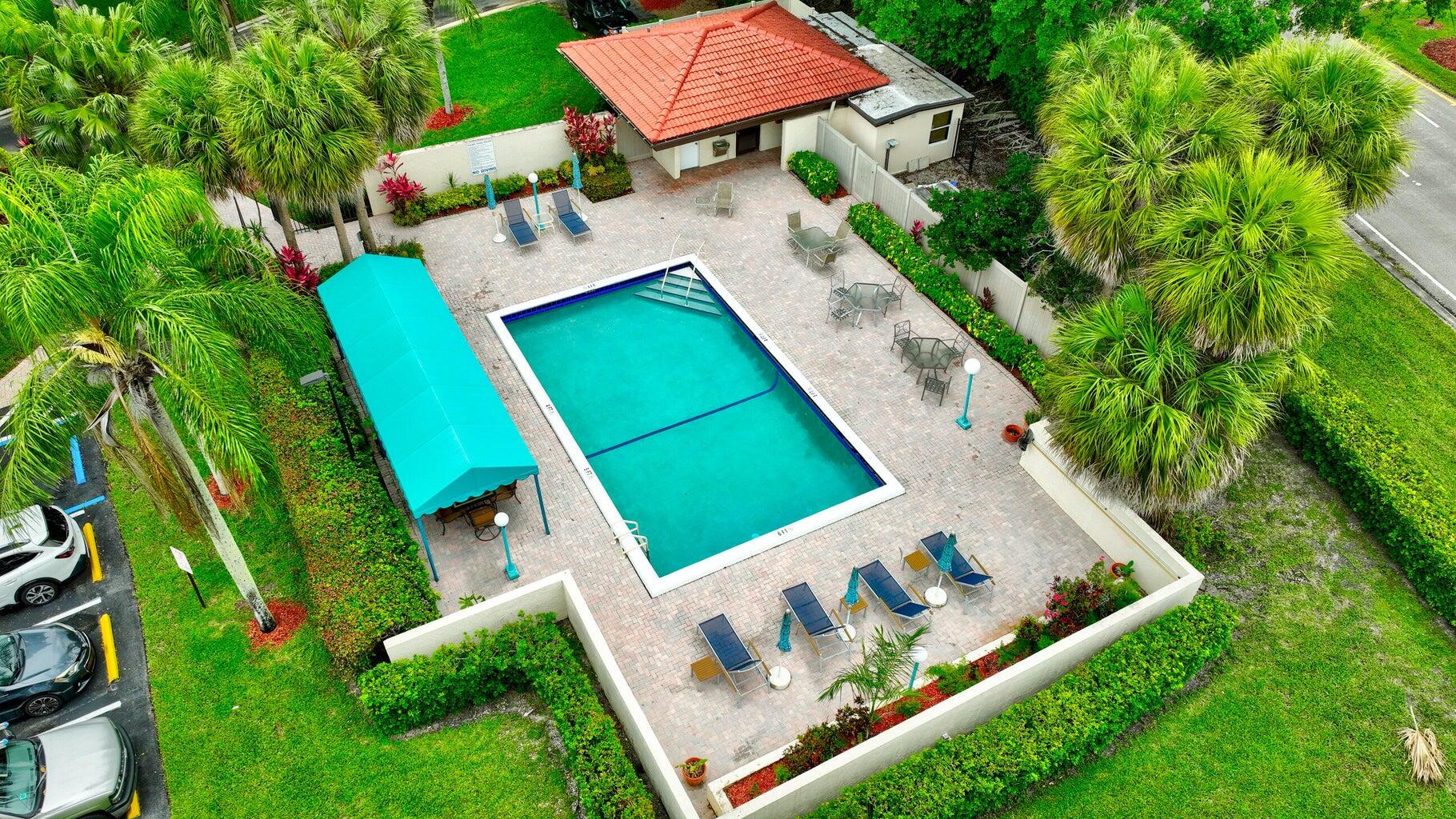 PALMS OF BOCA LAGO CONDO - Residential