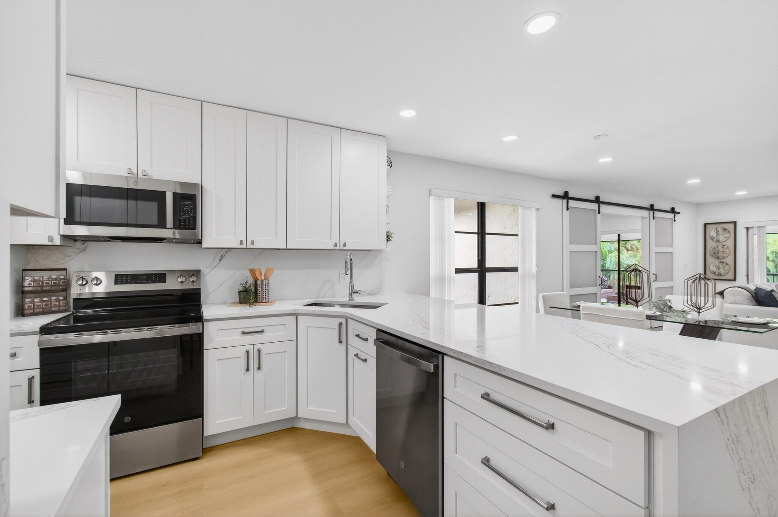 PALMS OF BOCA LAGO CONDO - Residential