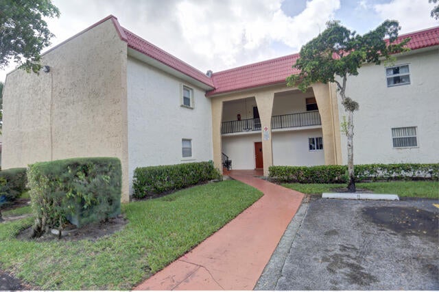 188 Lake Evelyn Drive