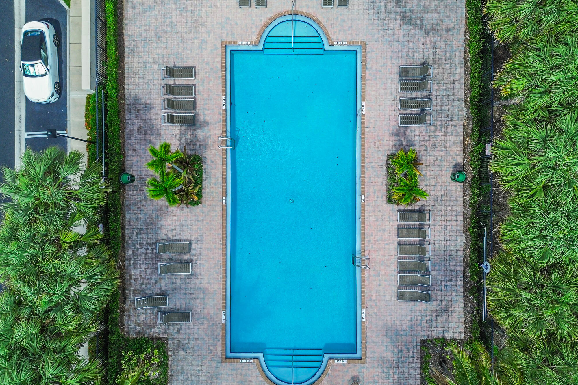 PALOMA LAKES CONDOMINIUM NO 1 - Residential