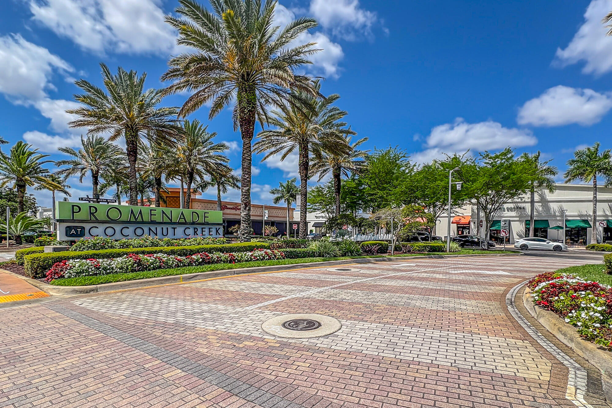 PALOMA LAKES CONDOMINIUM NO 1 - Residential