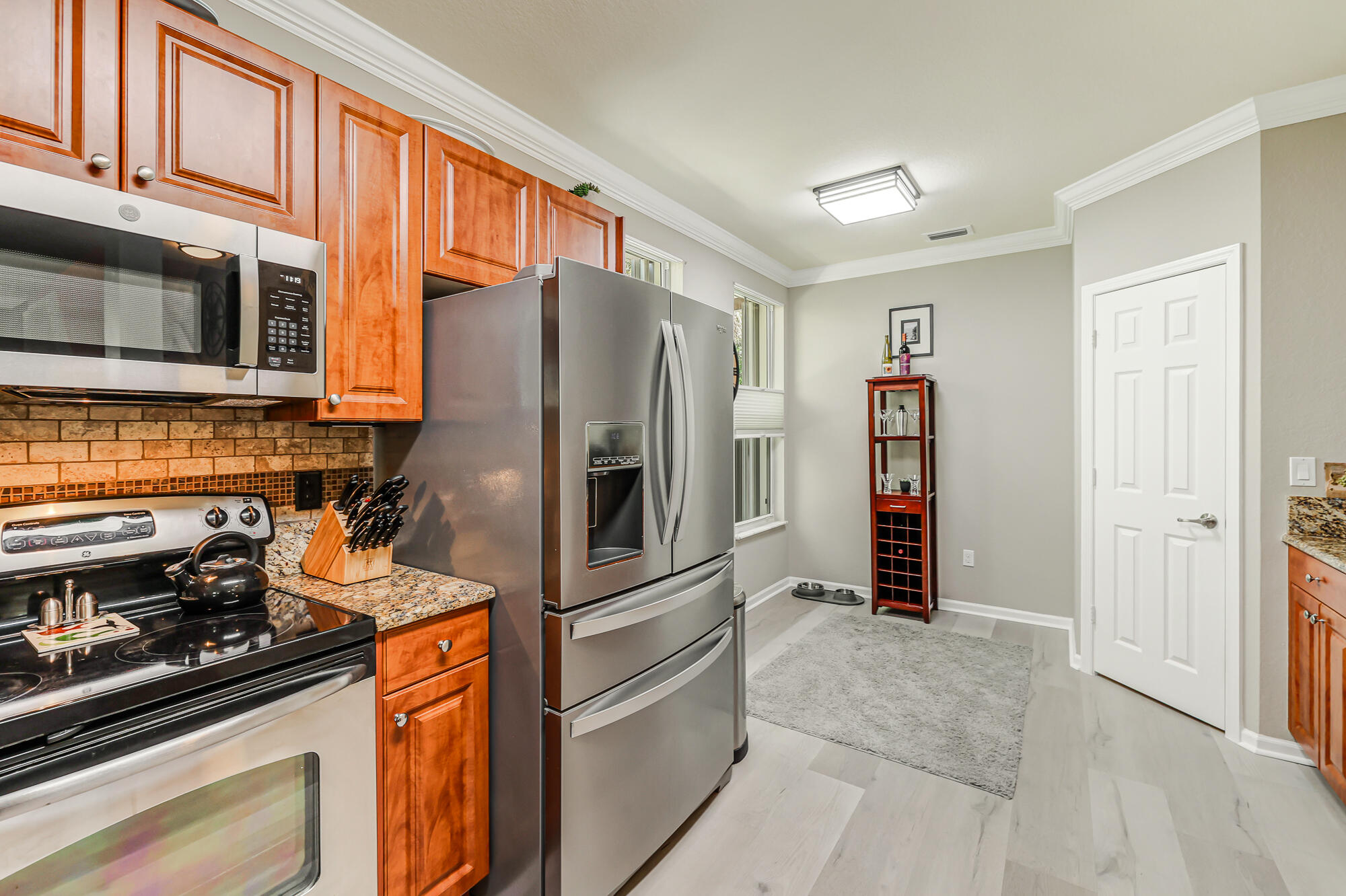 PALOMA LAKES CONDOMINIUM NO 1 - Residential