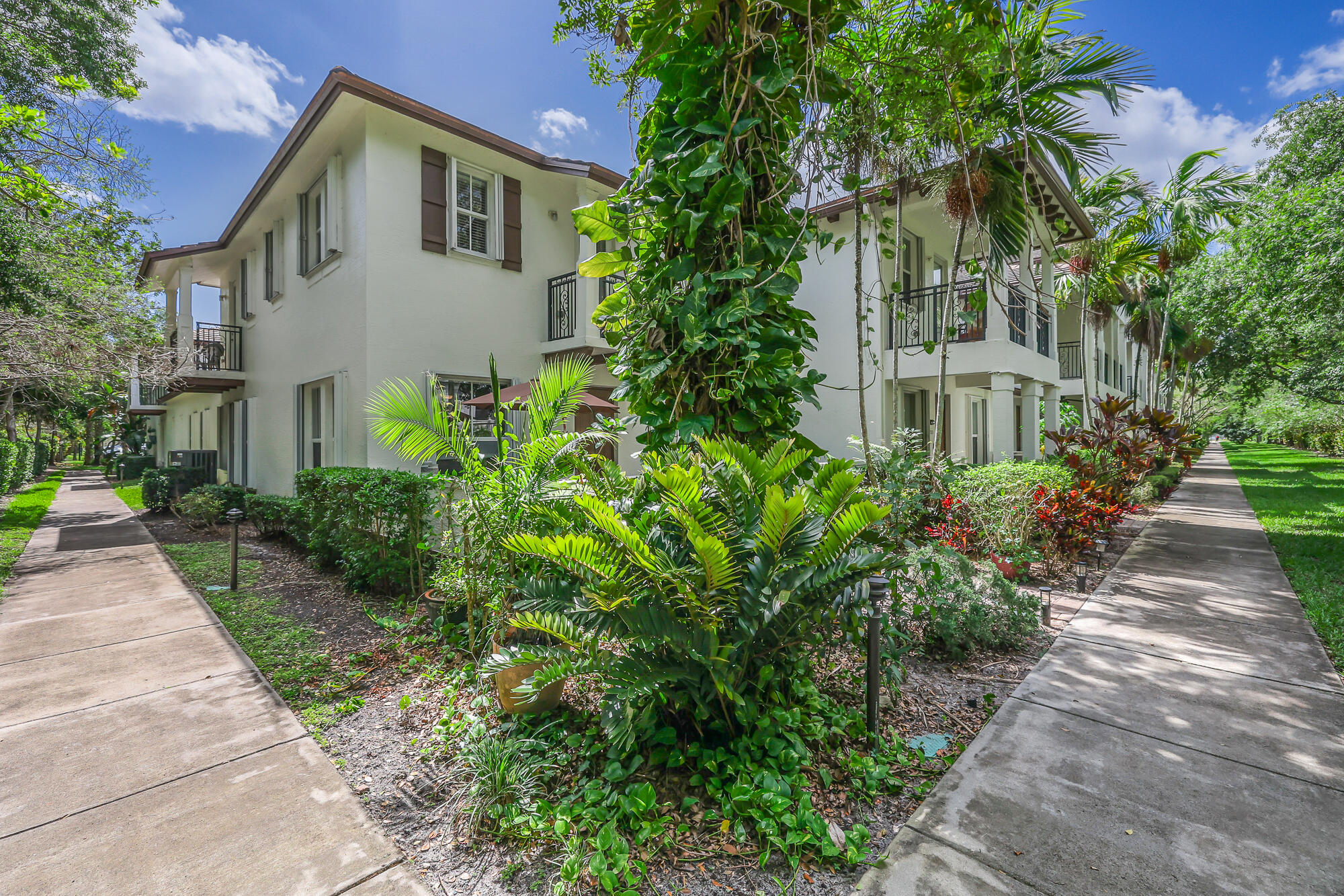 4651 Mimosa Terrace 1204