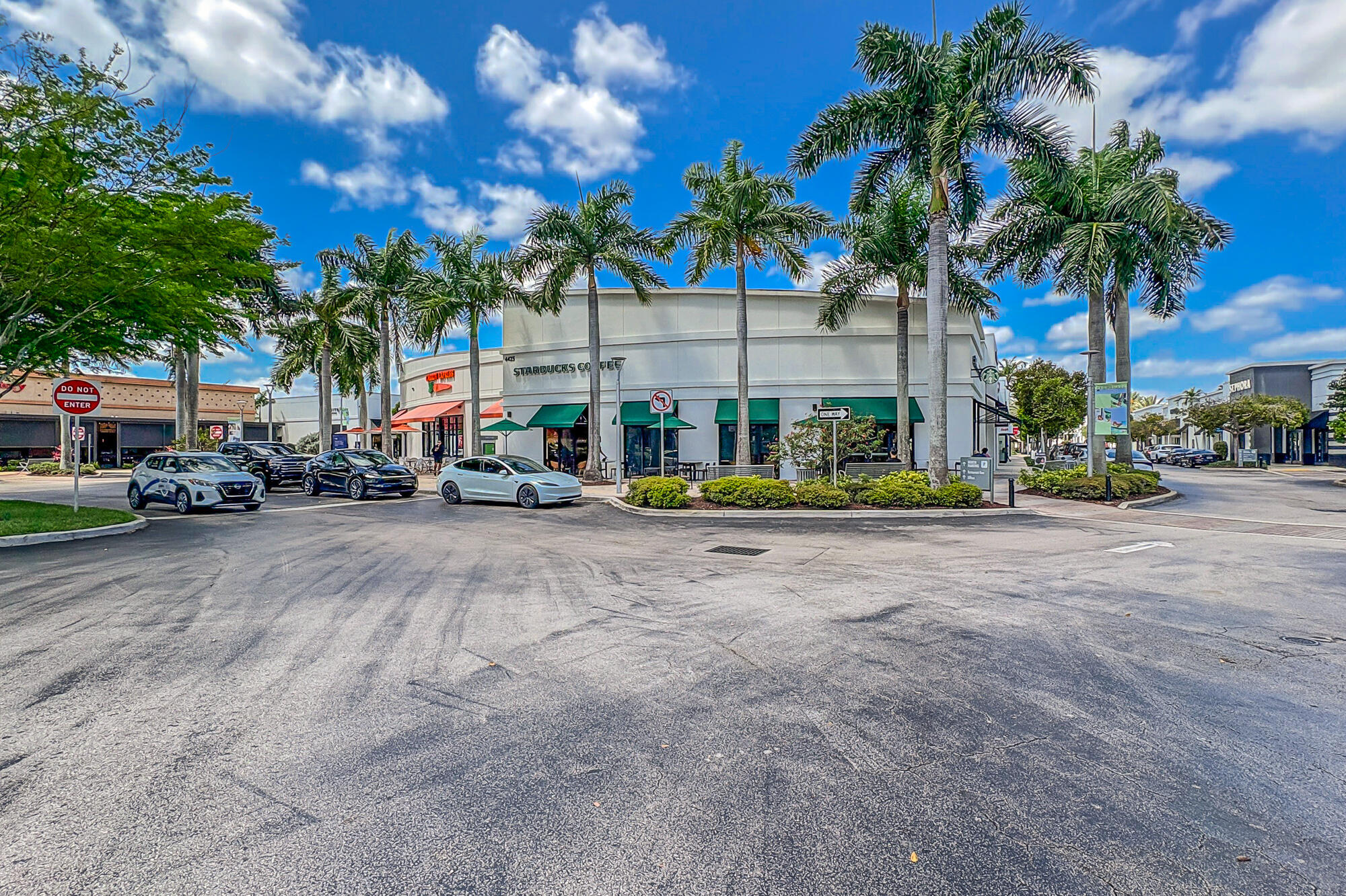 PALOMA LAKES CONDOMINIUM NO 1 - Residential