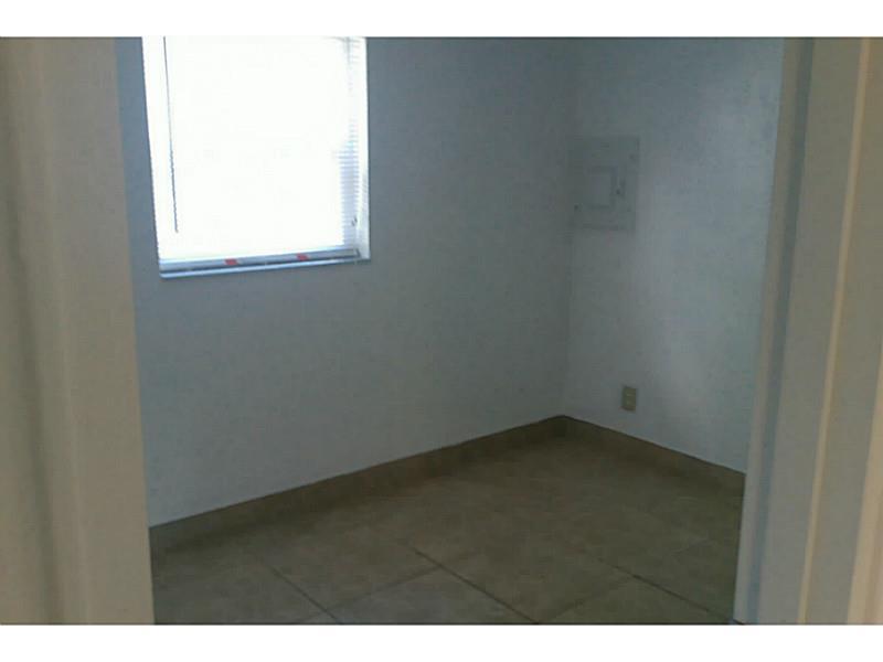 COLLIER MANOR 2ND ADD - Residential Lease