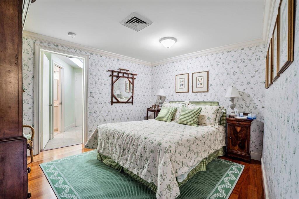 NUMBER ONE NORTH OCEAN CONDO - Residential