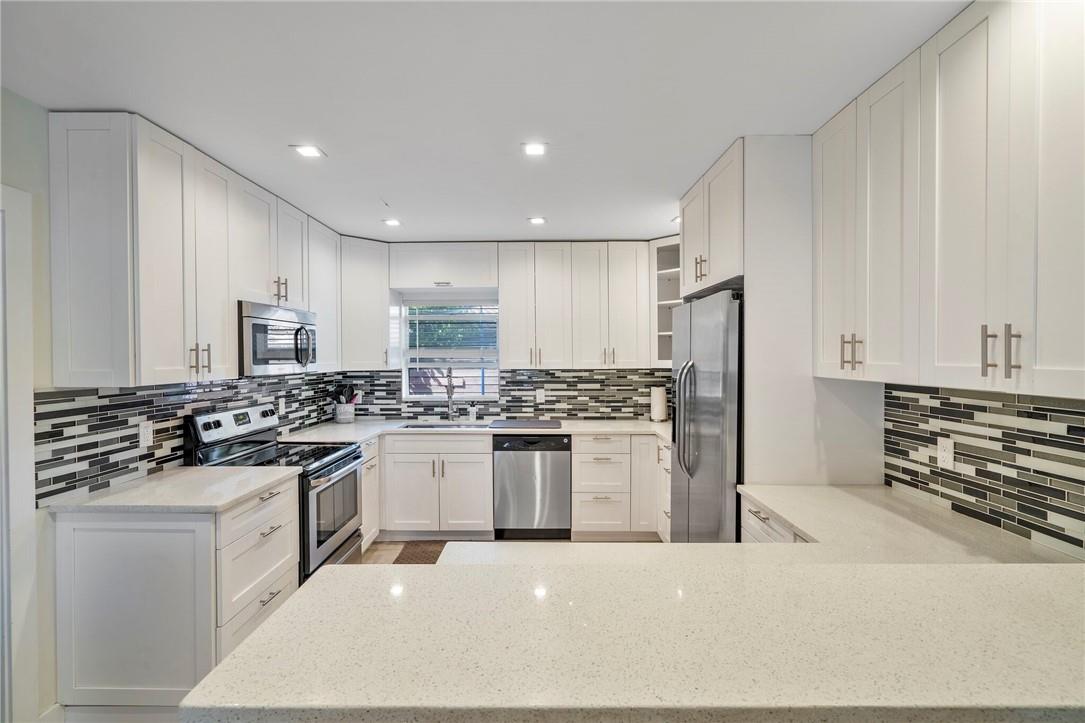 Bel-Air 32-10 B - Residential Lease