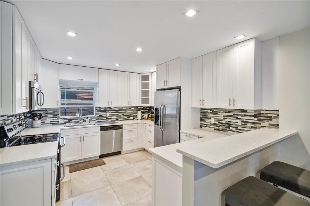 Bel-Air 32-10 B - Residential Lease