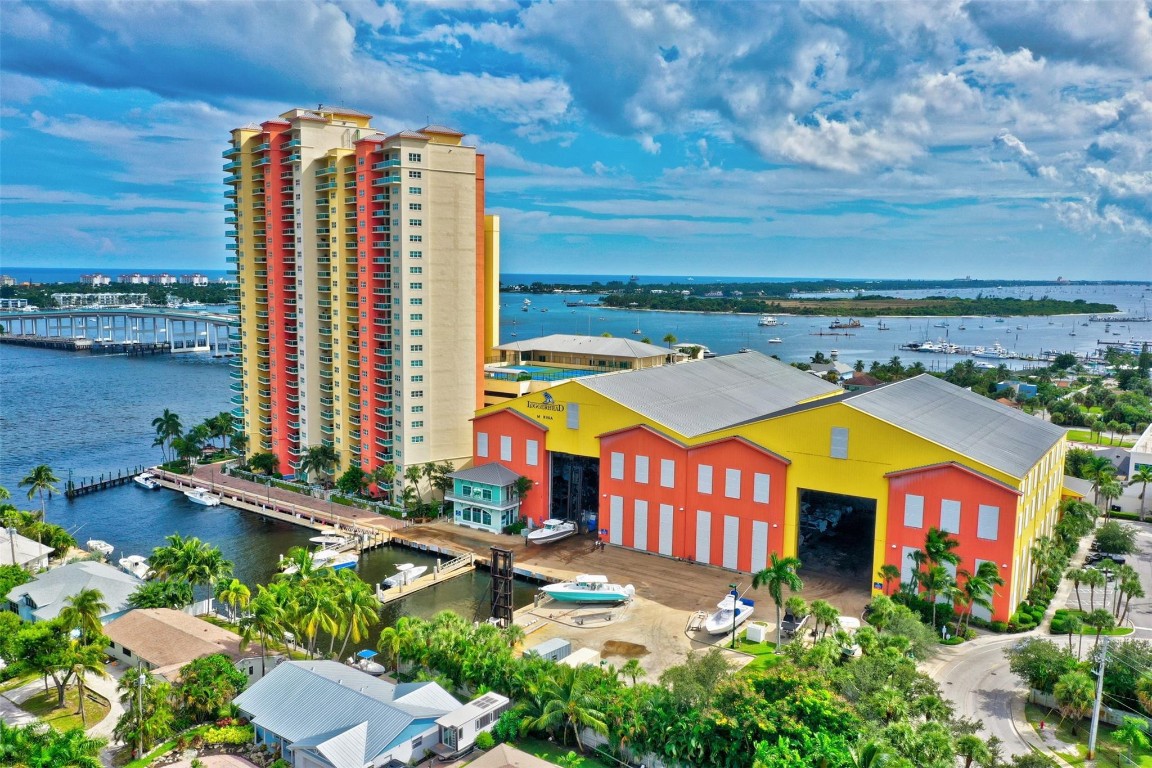 MARINA GRANDE - Residential Lease