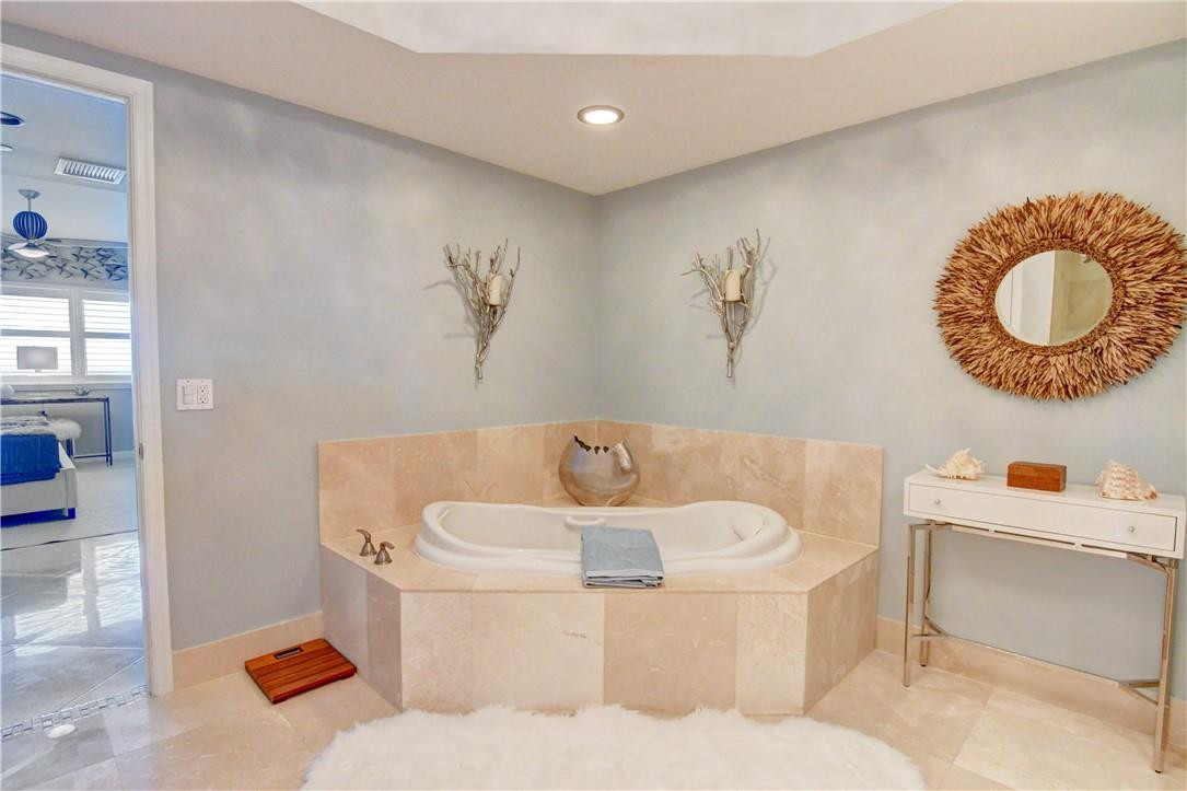 MARINA GRANDE - Residential Lease