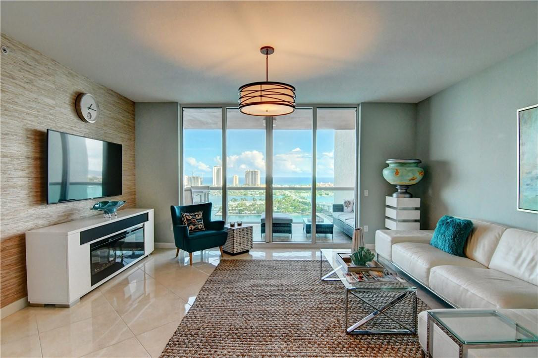 MARINA GRANDE - Residential Lease