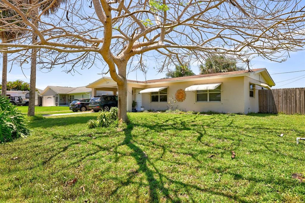 Photo of 1803 SE Lafayette Street, Stuart, FL 34997 (MLS # R10886636)