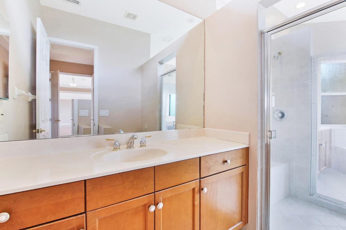 OLYMPIA 2 - Residential