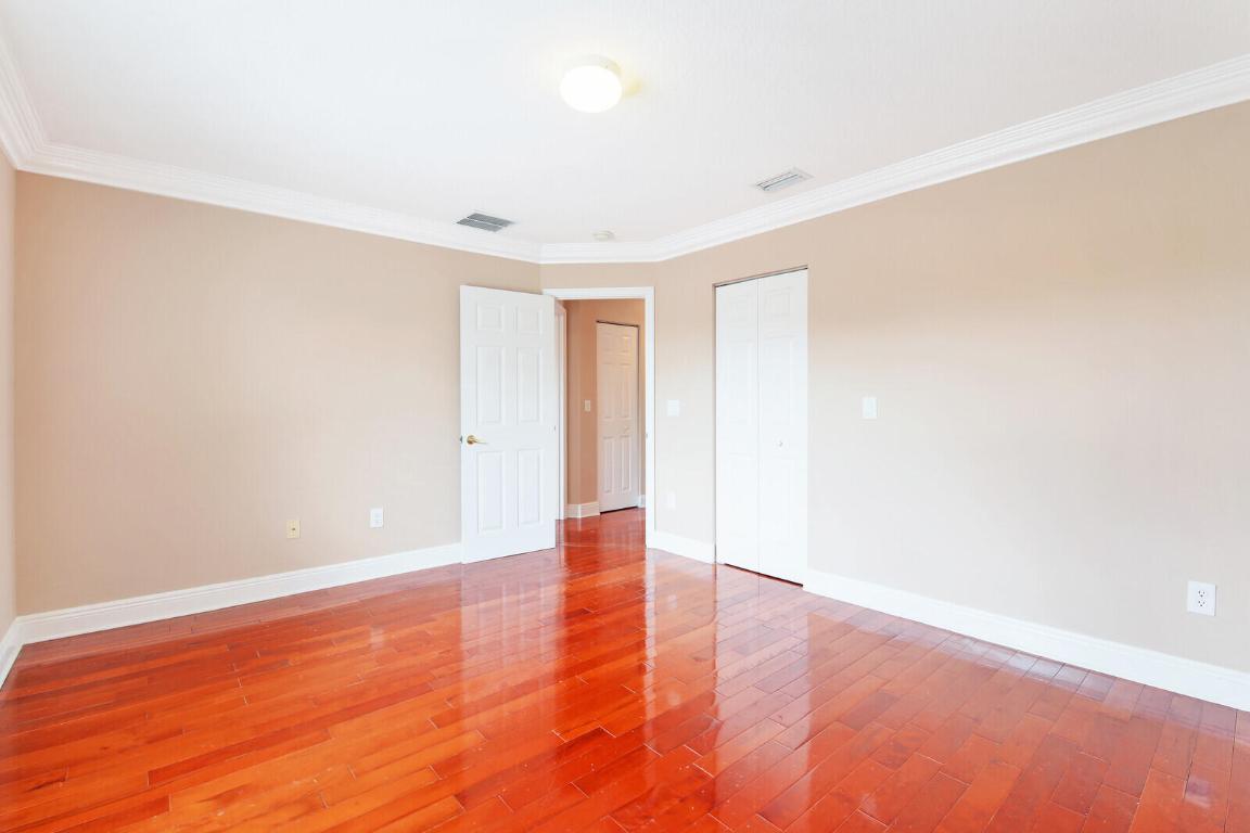 OLYMPIA 2 - Residential