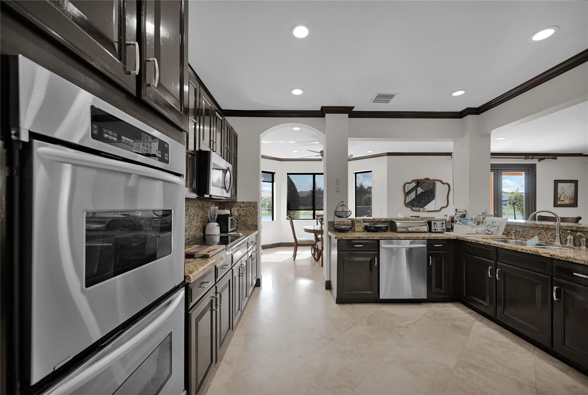 Isles At Weston 171-40 B - Residential