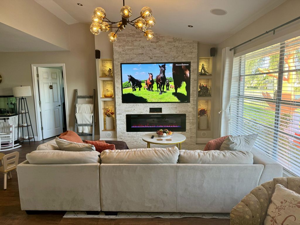 Photo of 1381 Wyndcliff Dr, Wellington, FL 33414 (MLS # B26020573)