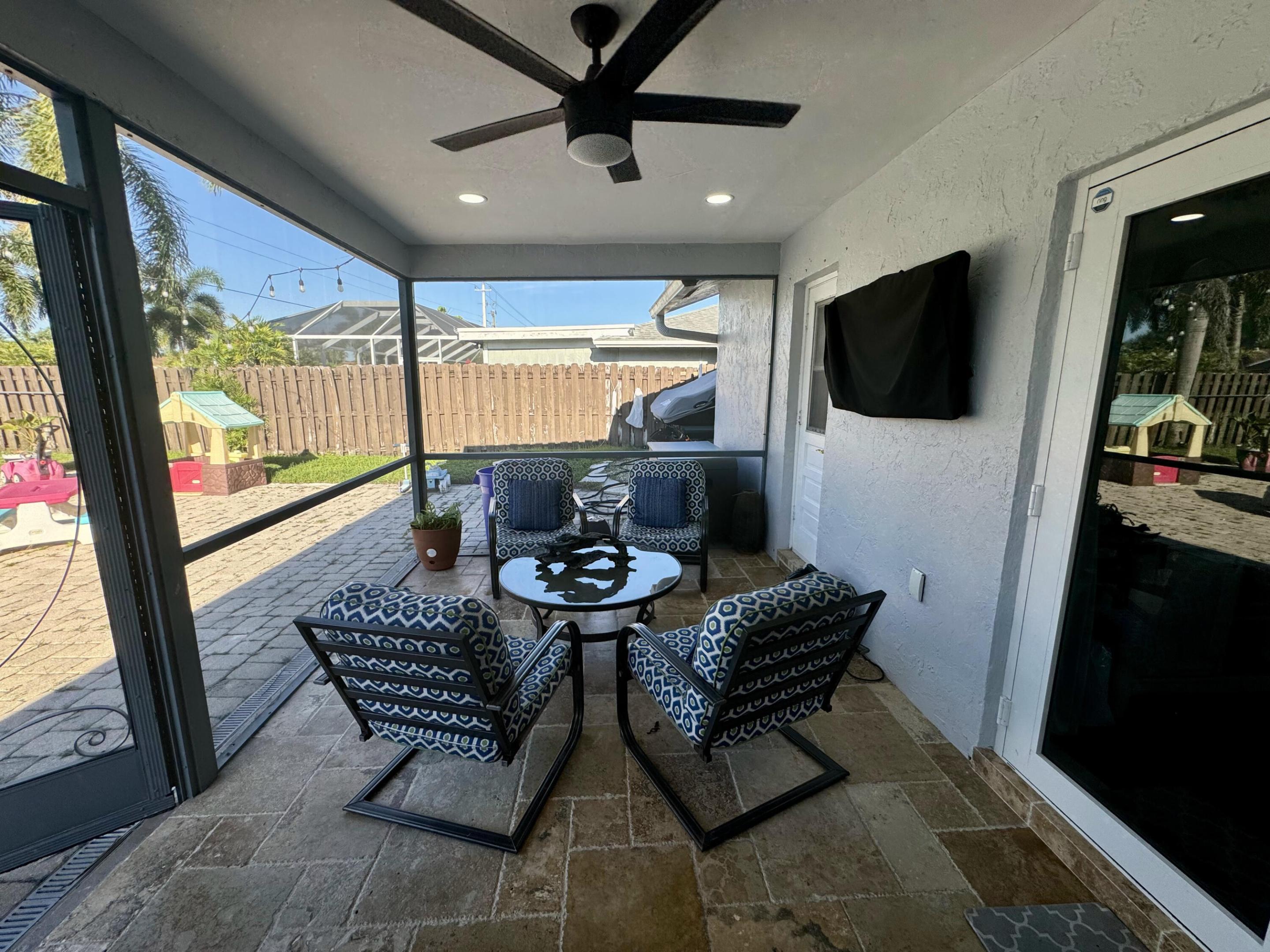 SOUTH SHORE 2 OF WELLINGTON - Residential