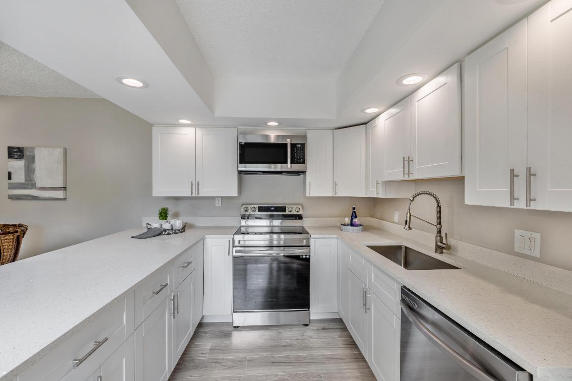 SANDALWOOD ESTATES - Residential