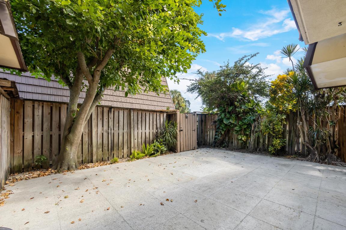 SANDALWOOD ESTATES - Residential