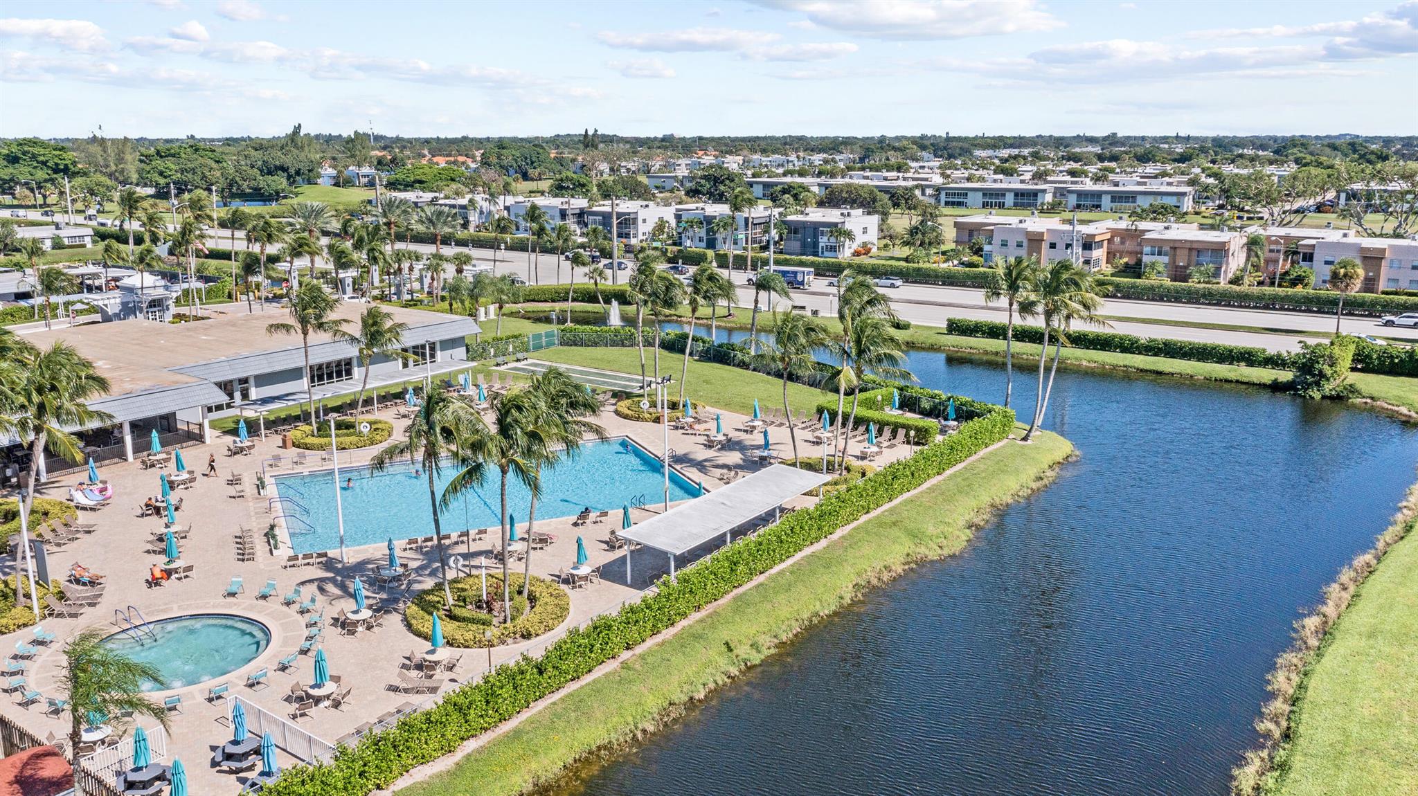 KINGS POINT - Residential