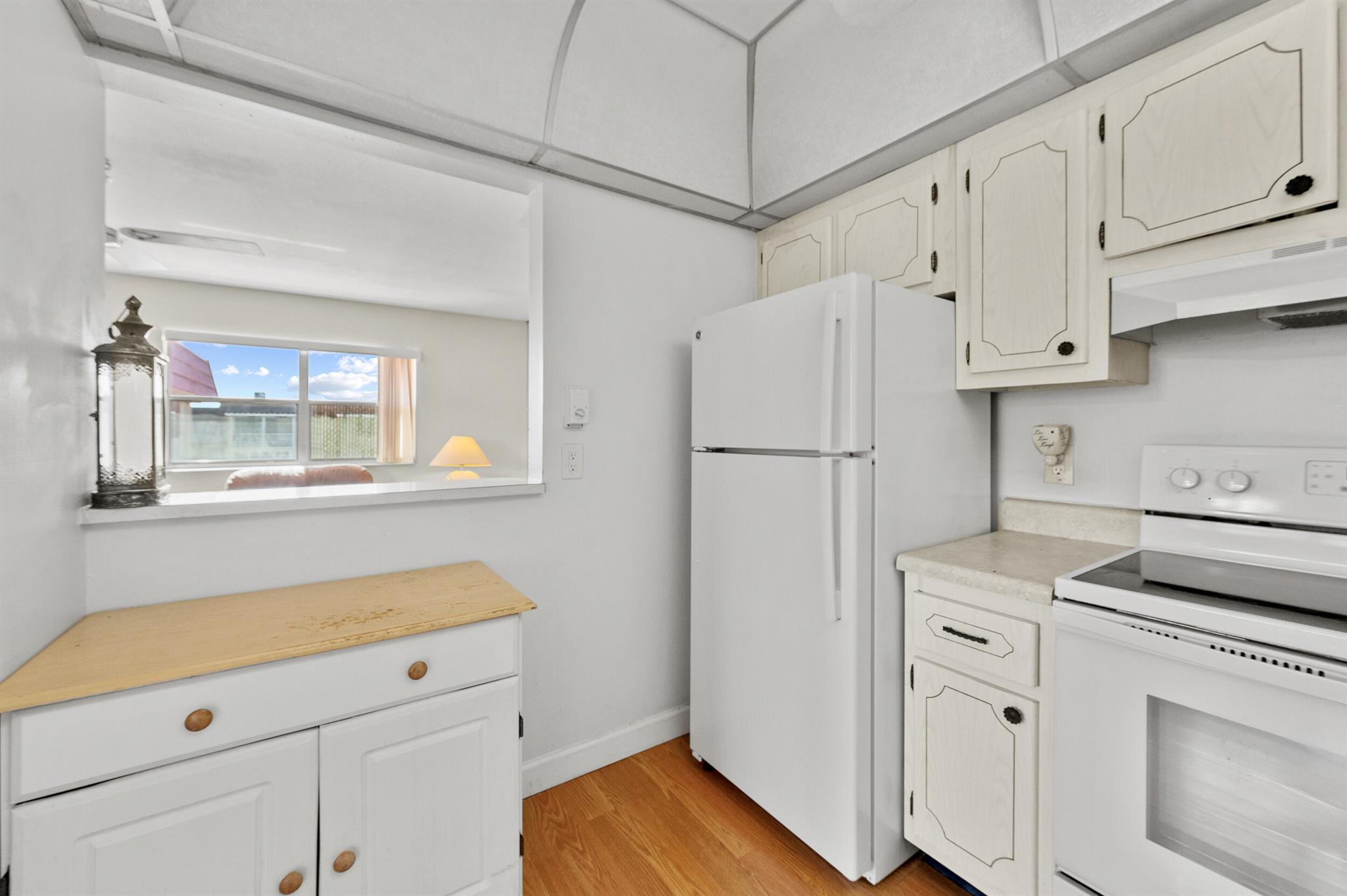 KINGS POINT - Residential