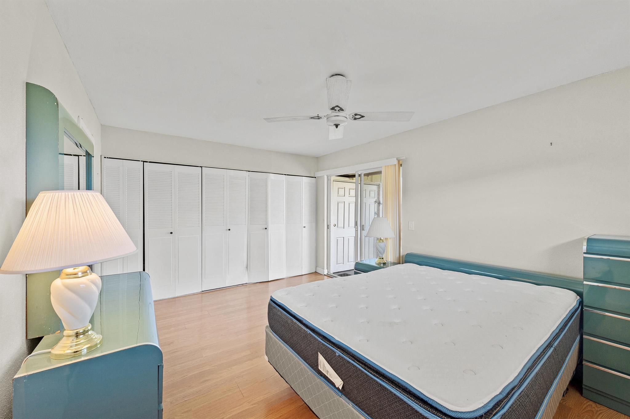 KINGS POINT - Residential