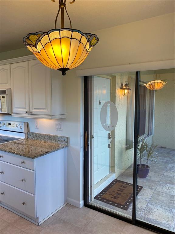 Savannahs Condominium - Residential