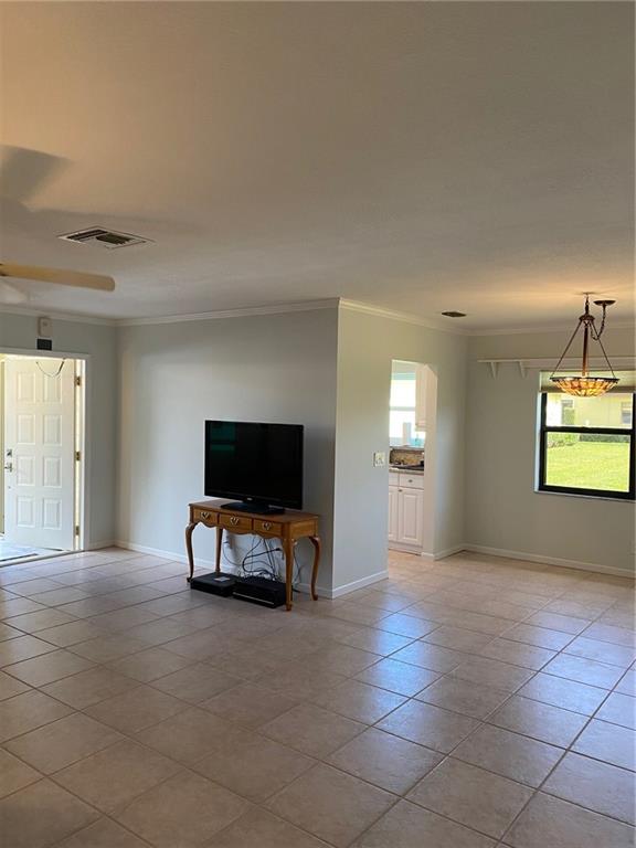 Savannahs Condominium - Residential