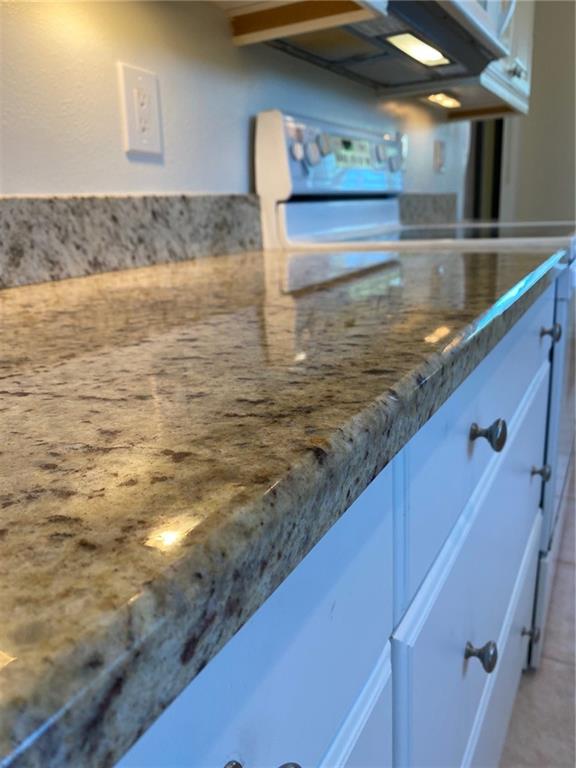 Savannahs Condominium - Residential